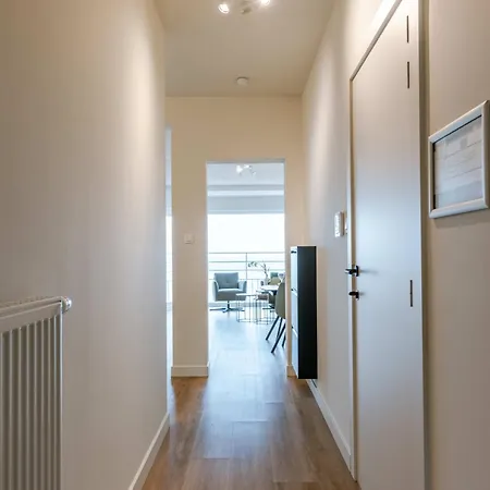 Apartment Huswell - With Sea View In De Panne